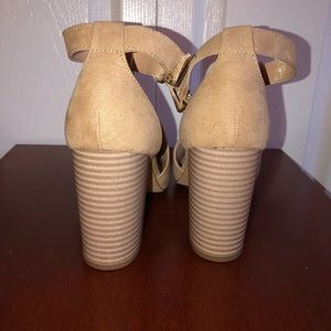 Express Shoes - Express high heel sandals Express Shoes - Express high heel sandals